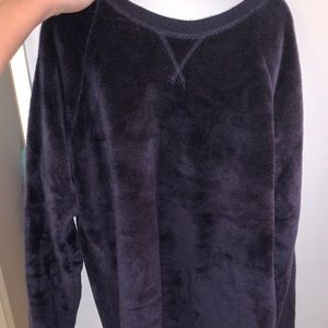 Soma fuzzy sweatshirt